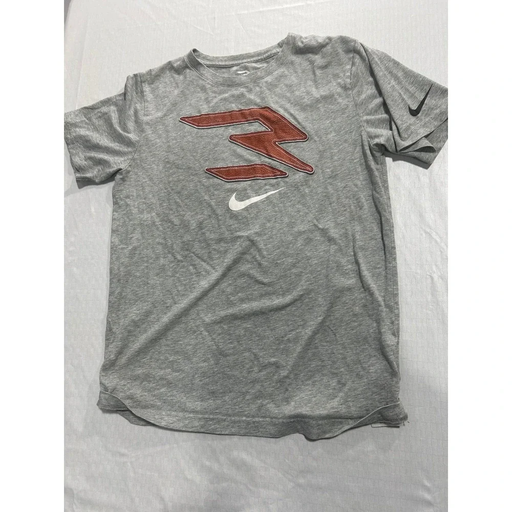 Nike Michael Vick MV3 T-Shirt Heather Gray Orange Graphic‎ Tee Boys XL 13-15 Yrs